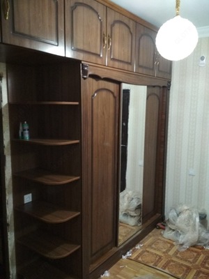 6-sonli buyurtma boyicha surma shkafi -